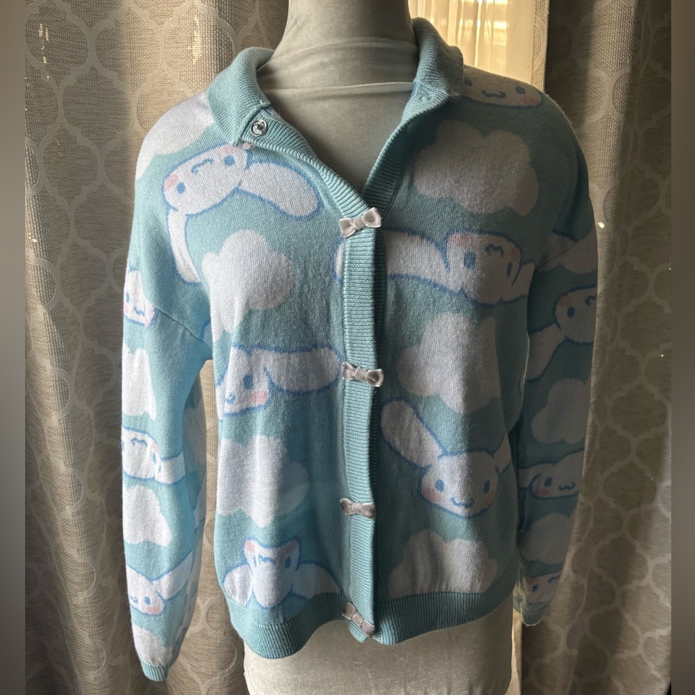 Hot Topic cinnamoroll Blue kitty Cloud Cardigan